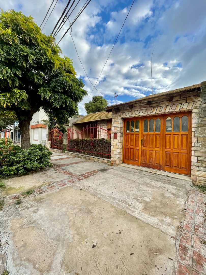 Casa en Venta en Brown 3752,  Bahía Blanca - Bahía Blanca Propiedades | SITIO OFICIAL l