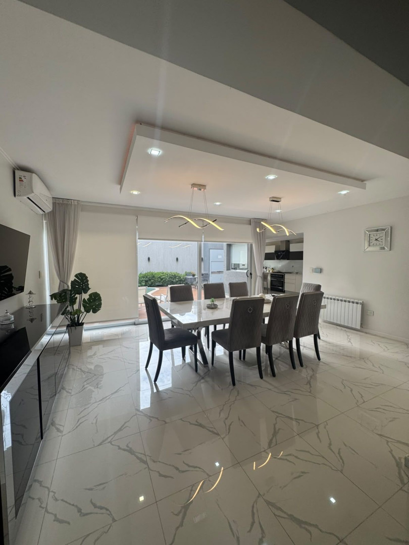 Casa en Alquiler en Rodriguez 400, Centro, Bahía Blanca - Bahía Blanca Propiedades | SITIO OFICIAL l