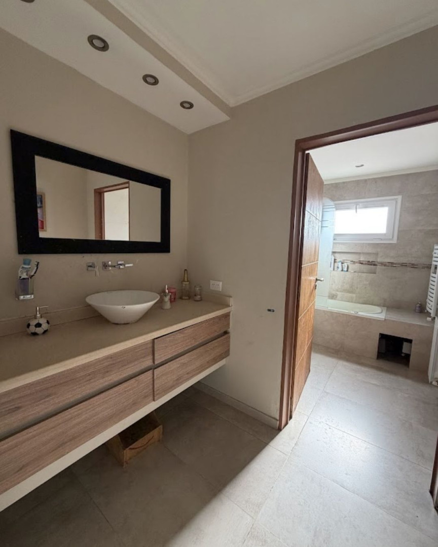 Casa en Venta en Adán Quiroga 2879, Las Cañitas I, Bahía Blanca - Bahía Blanca Propiedades | SITIO OFICIAL l