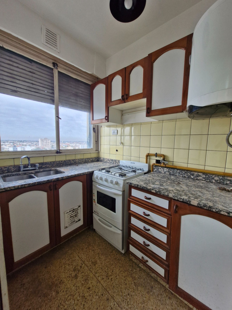 Departamento en Alquiler en Thompson 94, Centro, Bahía Blanca - Bahía Blanca Propiedades | SITIO OFICIAL l
