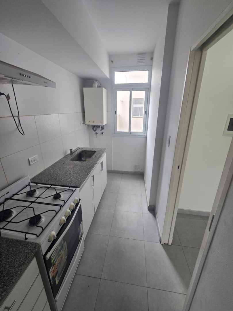 Departamento en Alquiler en Holdich 160, Macrocentro, Bahía Blanca - Bahía Blanca Propiedades | SITIO OFICIAL l
