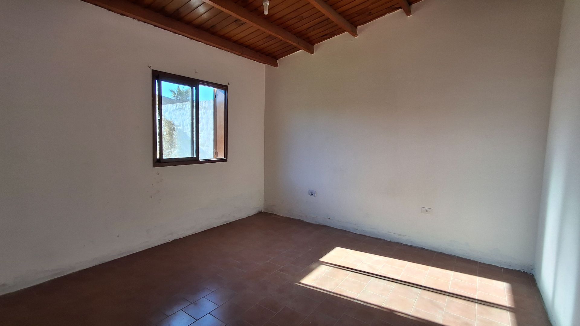 Casa en Venta en Pesquero Narwal 3638, 5 de Abril, Bahía Blanca - Bahía Blanca Propiedades | SITIO OFICIAL l
