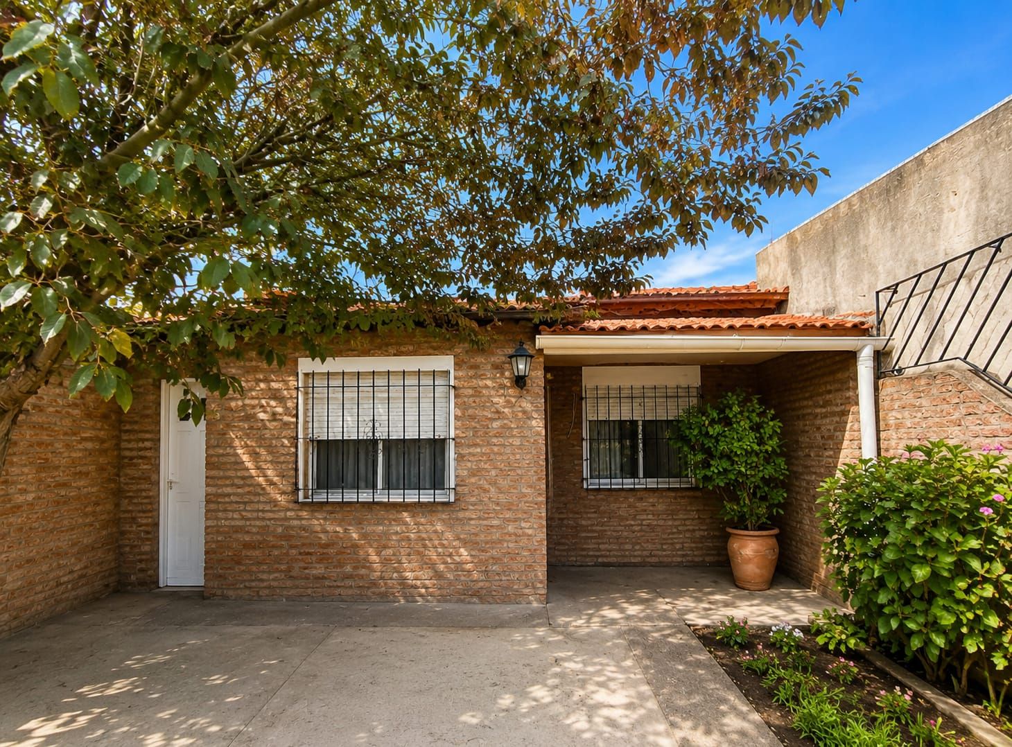 Casa + Departamento en Venta en Paunero 1700, San Martin, Bahía Blanca - Bahía Blanca Propiedades | SITIO OFICIAL l