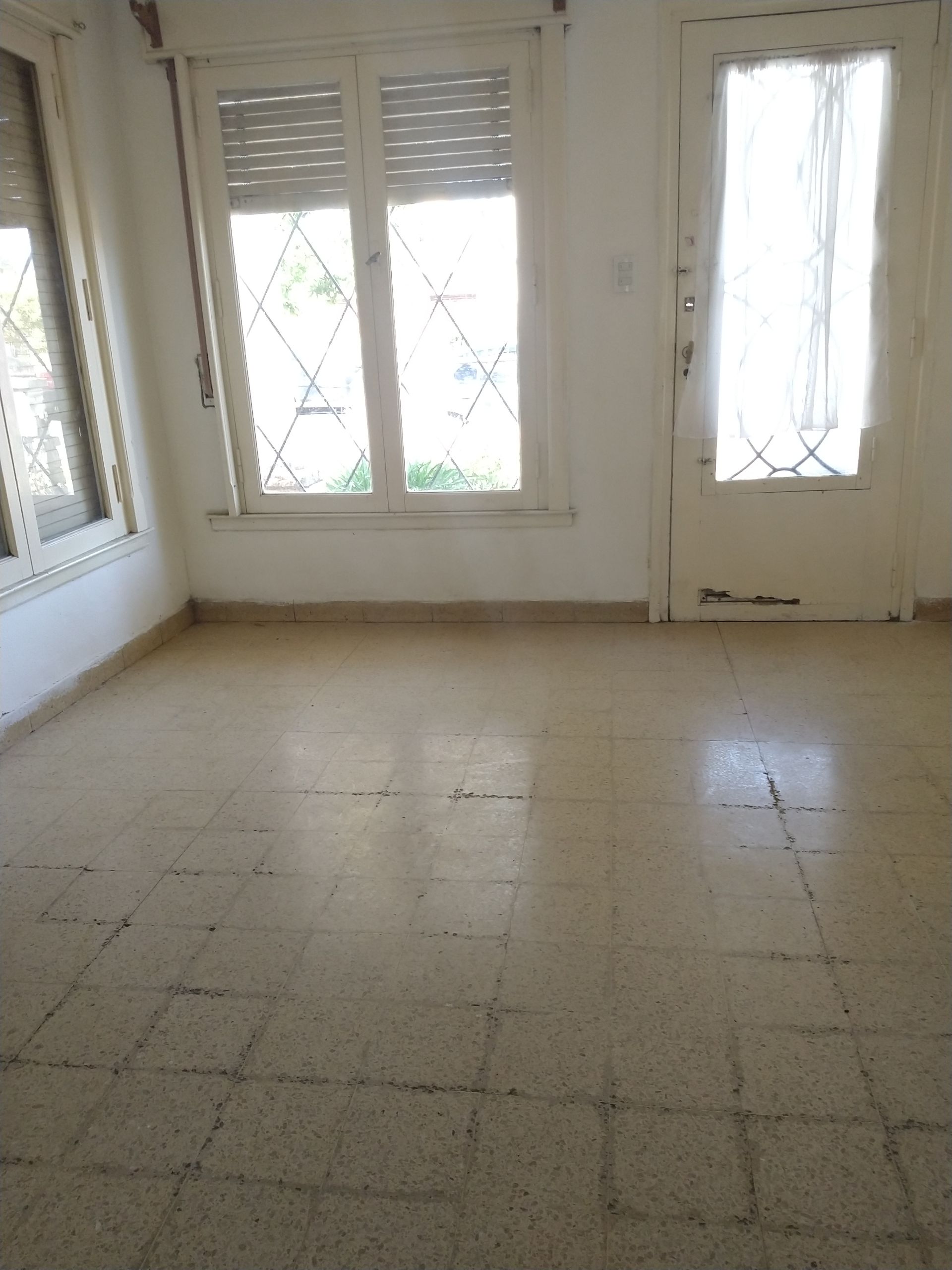 Casa en Alquiler en Montevideo 700, Pedro Pico, Bahía Blanca - Bahía Blanca Propiedades | SITIO OFICIAL l