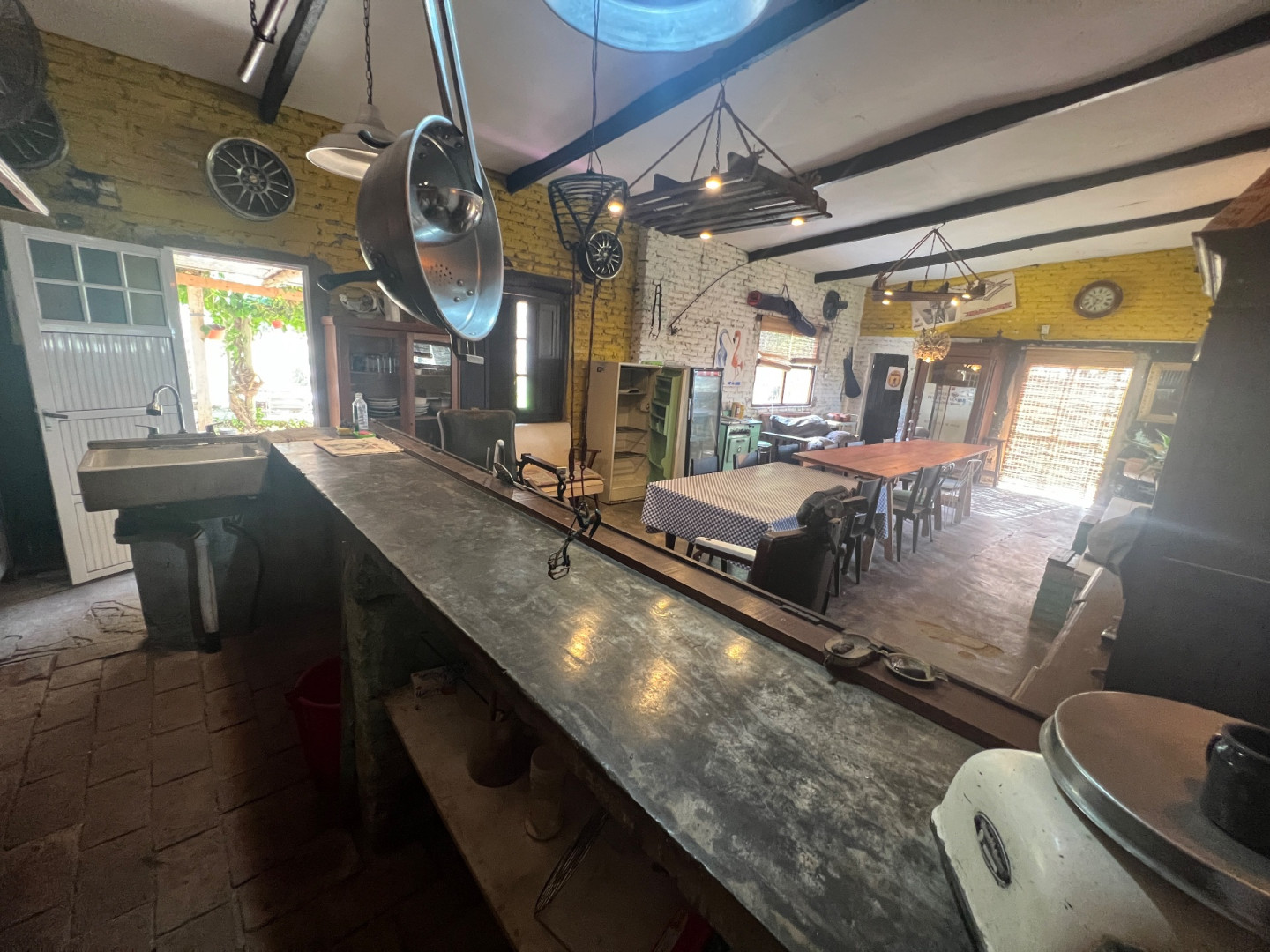 Casaquinta en Venta en Adolfo Kugler 1000,  Tornquist - Bahía Blanca Propiedades | SITIO OFICIAL l