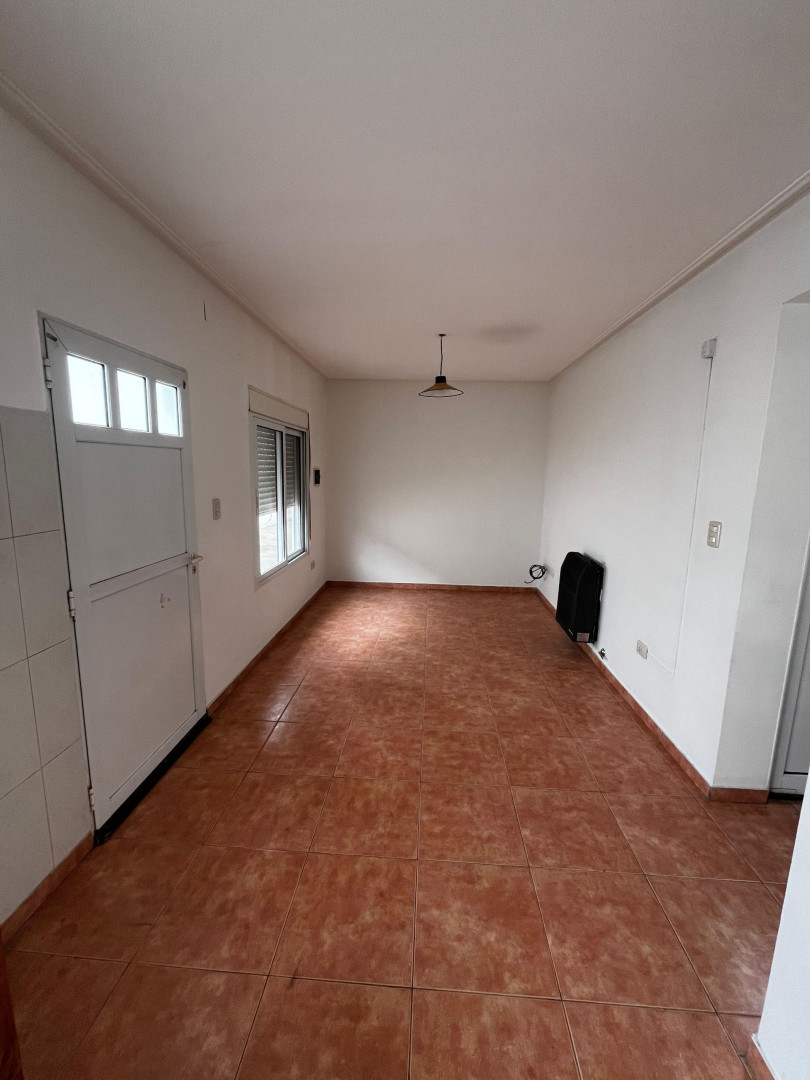 Departamento en Alquiler en Chile 646, Centro, Bahía Blanca - Bahía Blanca Propiedades | SITIO OFICIAL l