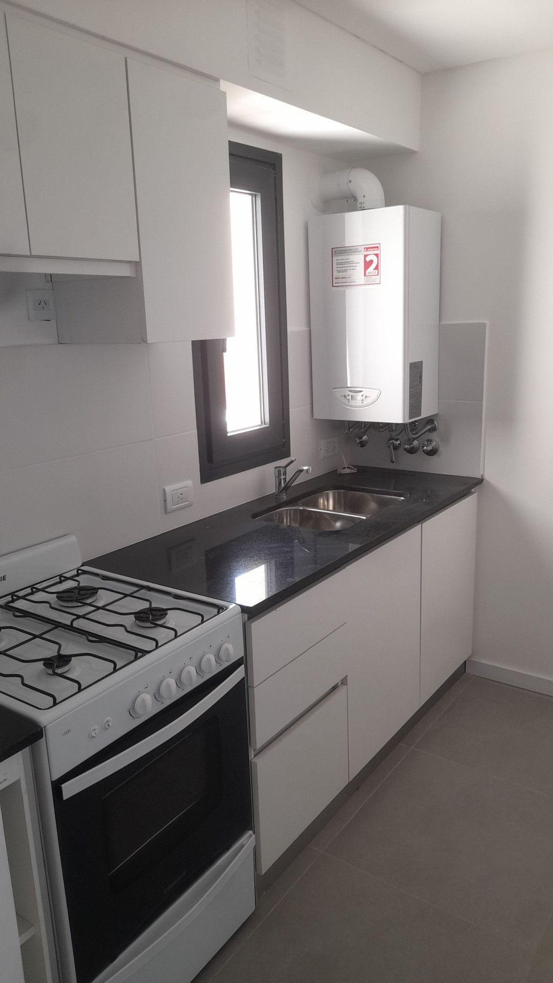 Departamento en Alquiler en Caronti 152, Centro, Bahía Blanca - Bahía Blanca Propiedades | SITIO OFICIAL l