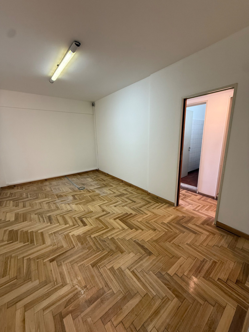 Oficina en Alquiler en Las Heras 124, Centro, Bahía Blanca - Bahía Blanca Propiedades | SITIO OFICIAL l