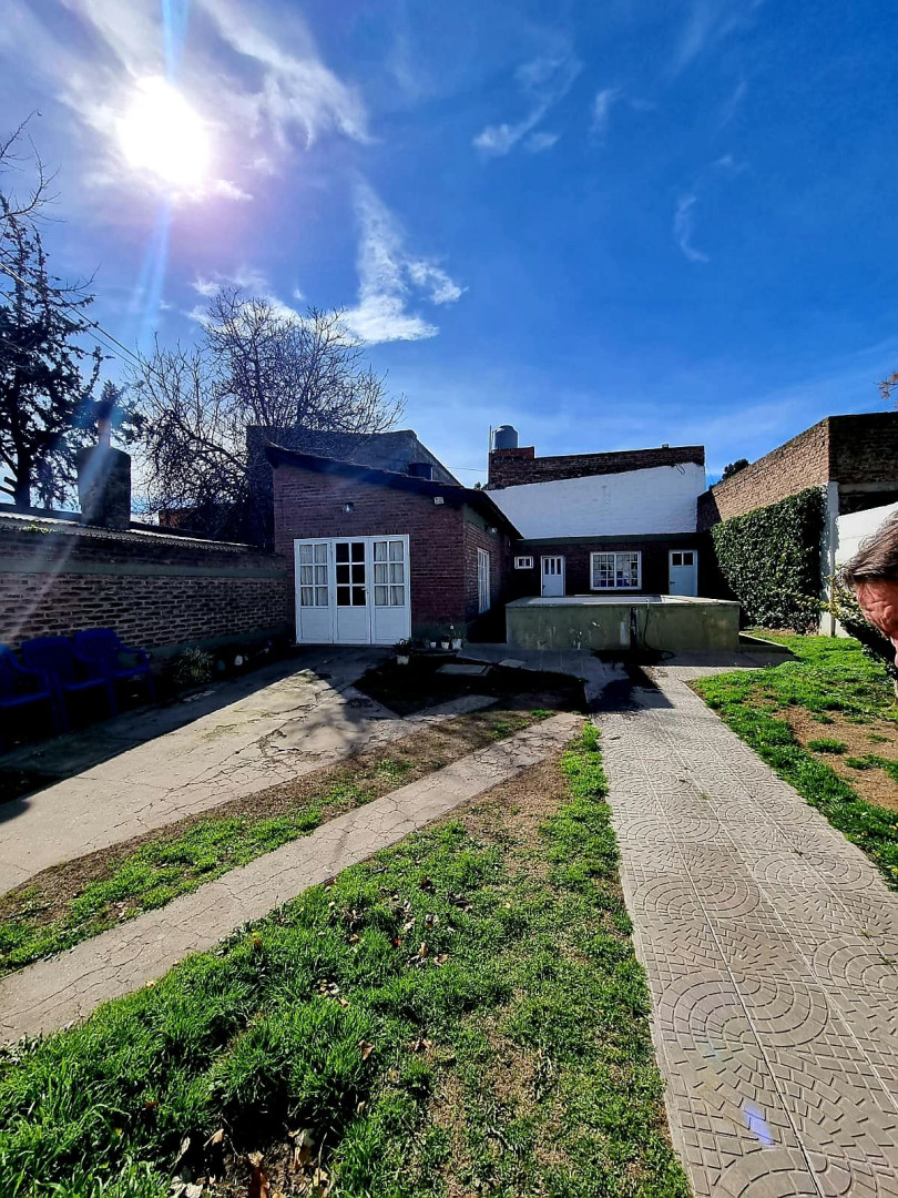 Casa en Venta en Dorbigny 2000, Villa Amaducci, Bahía Blanca - Bahía Blanca Propiedades | SITIO OFICIAL l
