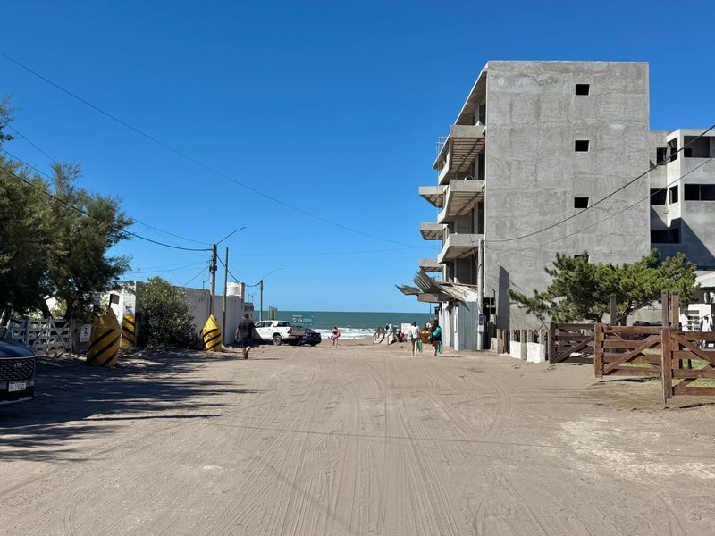 Departamento en Venta en Rio Salado 72, Dufaur, Monte Hermoso - Bahía Blanca Propiedades | SITIO OFICIAL l