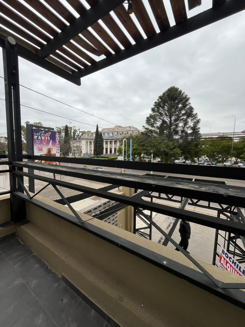 Local en Alquiler en Av. Alem 1200, Universitario, Bahía Blanca - Bahía Blanca Propiedades | SITIO OFICIAL l