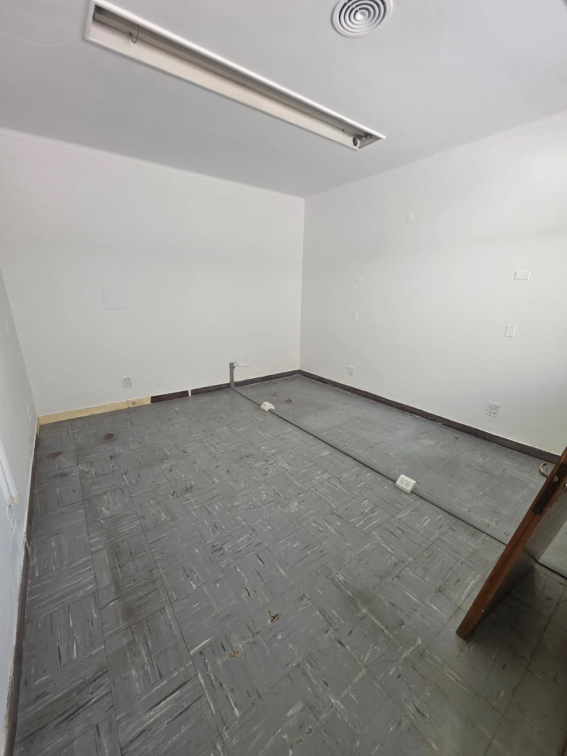 Oficina en Alquiler en España 255,  Bahía Blanca - Bahía Blanca Propiedades | SITIO OFICIAL l