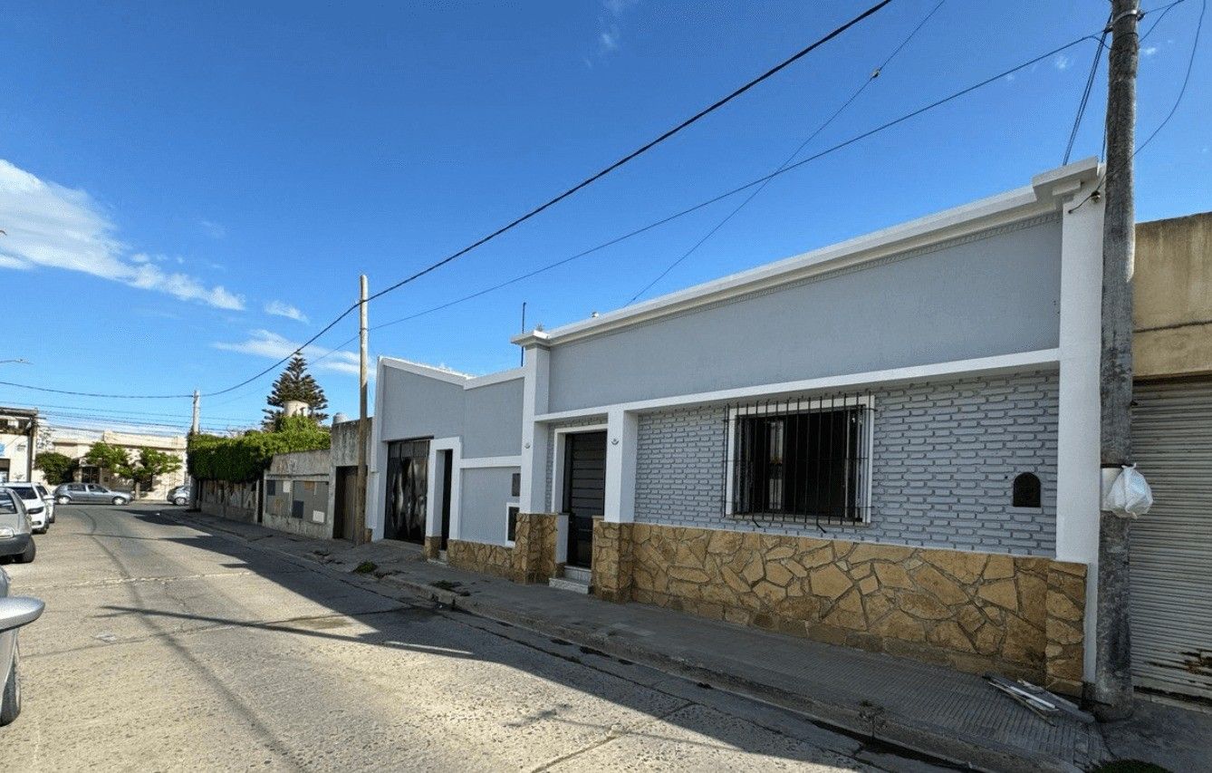 Casa en Venta en Catriel 381, Bella Vista, Bahía Blanca - Bahía Blanca Propiedades | SITIO OFICIAL l