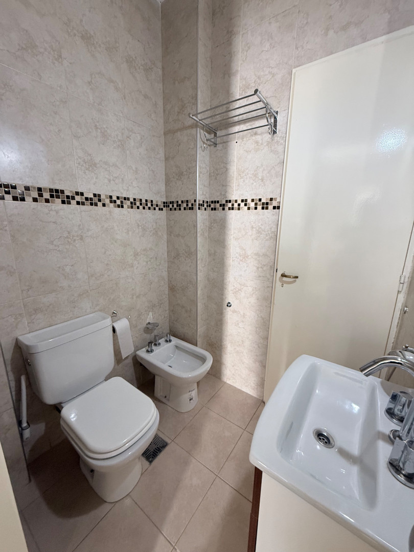 Departamento en Alquiler en 1 De Marzo Y Alem, Universitario, Bahía Blanca - Bahía Blanca Propiedades | SITIO OFICIAL l