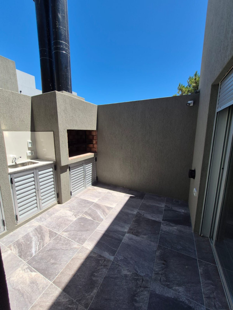 Casa en Venta en Costanera Y Las Toninas, Las Dunas, Monte Hermoso - Bahía Blanca Propiedades | SITIO OFICIAL l