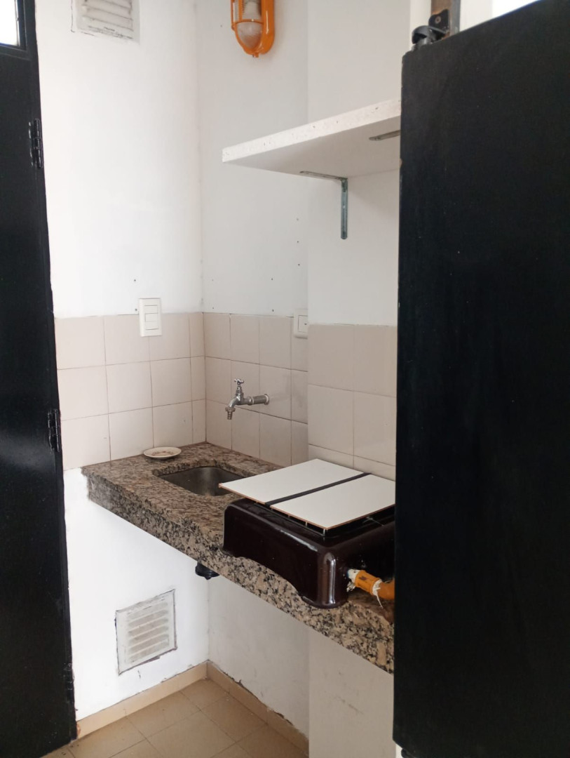 Local en Alquiler en Ayacucho 769, Universitario, Bahía Blanca - Bahía Blanca Propiedades | SITIO OFICIAL l