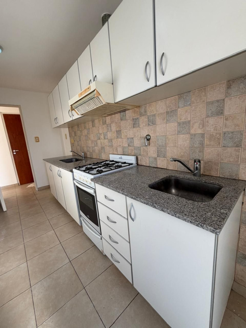 Departamento en Alquiler en Zelarrayan 360, Centro, Bahía Blanca - Bahía Blanca Propiedades | SITIO OFICIAL l