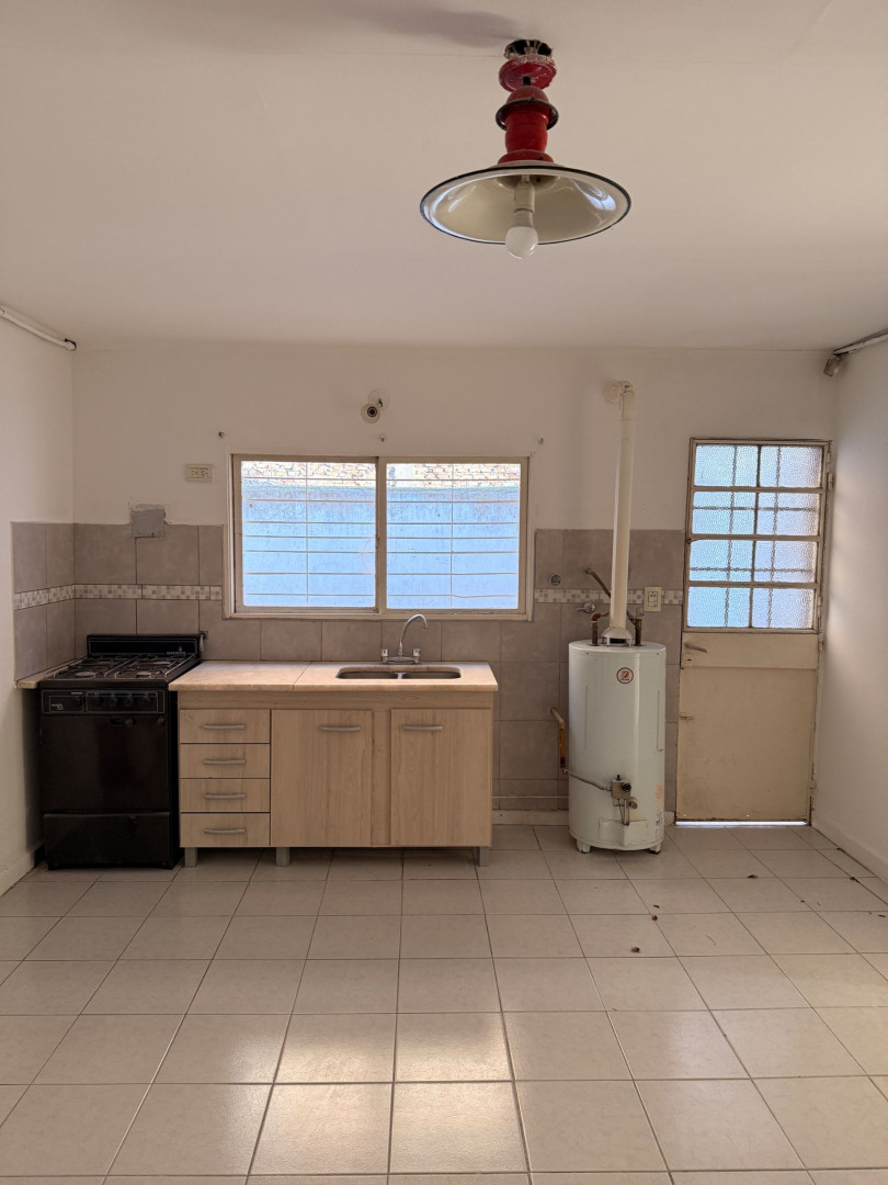 Casa en Alquiler en Emilio Rosas 57, Colon, Bahía Blanca - Bahía Blanca Propiedades | SITIO OFICIAL l