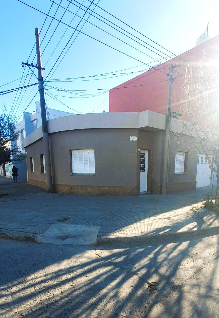 Casa en Venta en Cordoba 354- ZONA UNS, Centro, Bahía Blanca - Bahía Blanca Propiedades | SITIO OFICIAL l