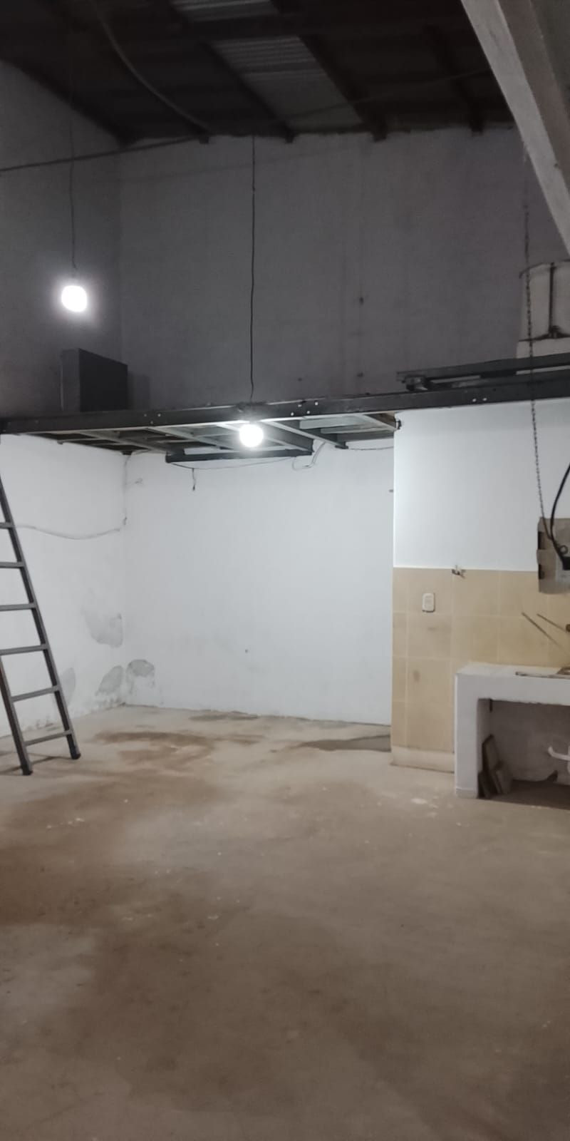 Deposito en Alquiler en VENEZUELA 1600, Villa Rosas, Bahía Blanca - Bahía Blanca Propiedades | SITIO OFICIAL l