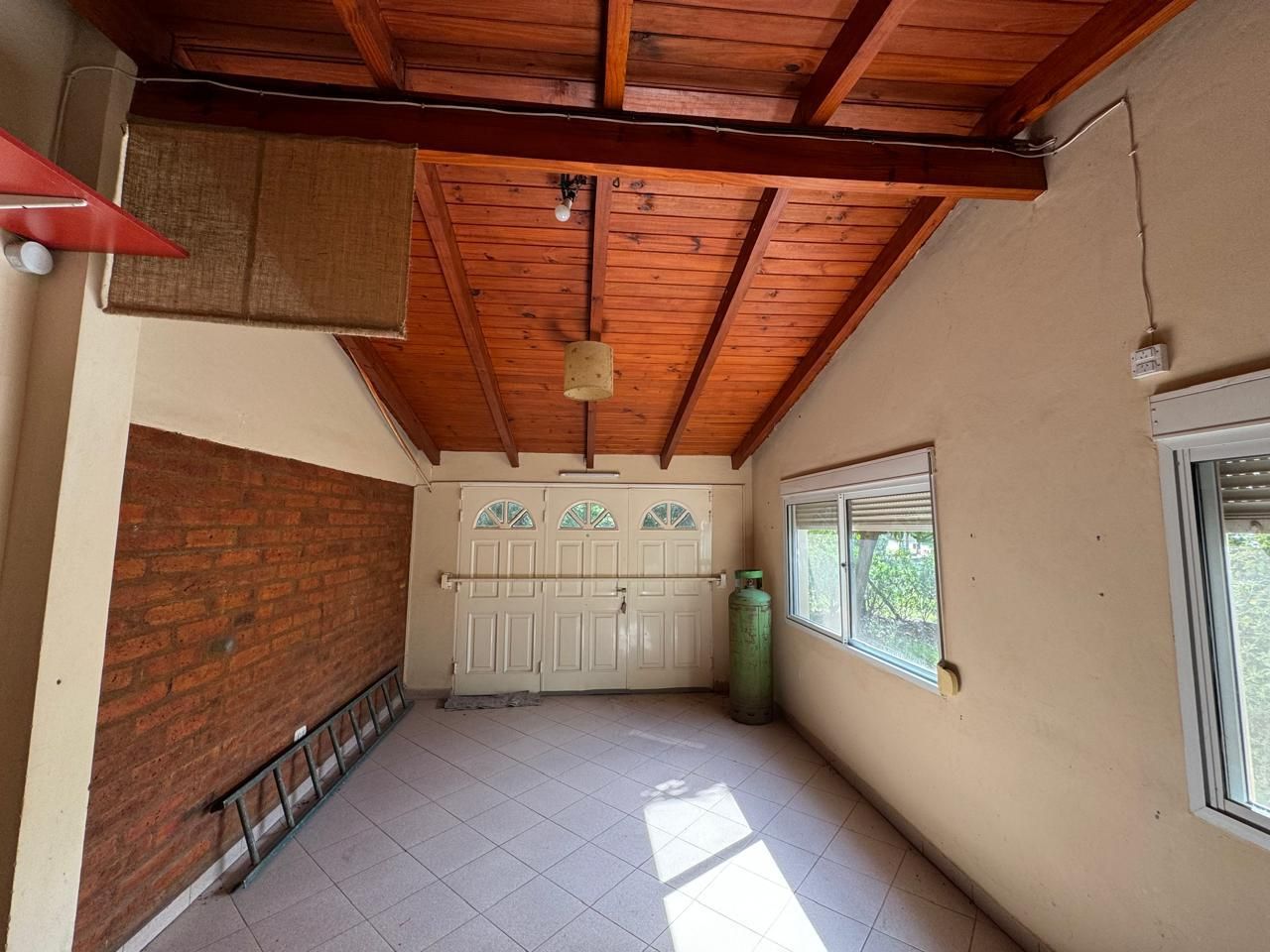 Casa en Venta en Tacuarita Y Curamalal,  Villa Ventana - Bahía Blanca Propiedades | SITIO OFICIAL l