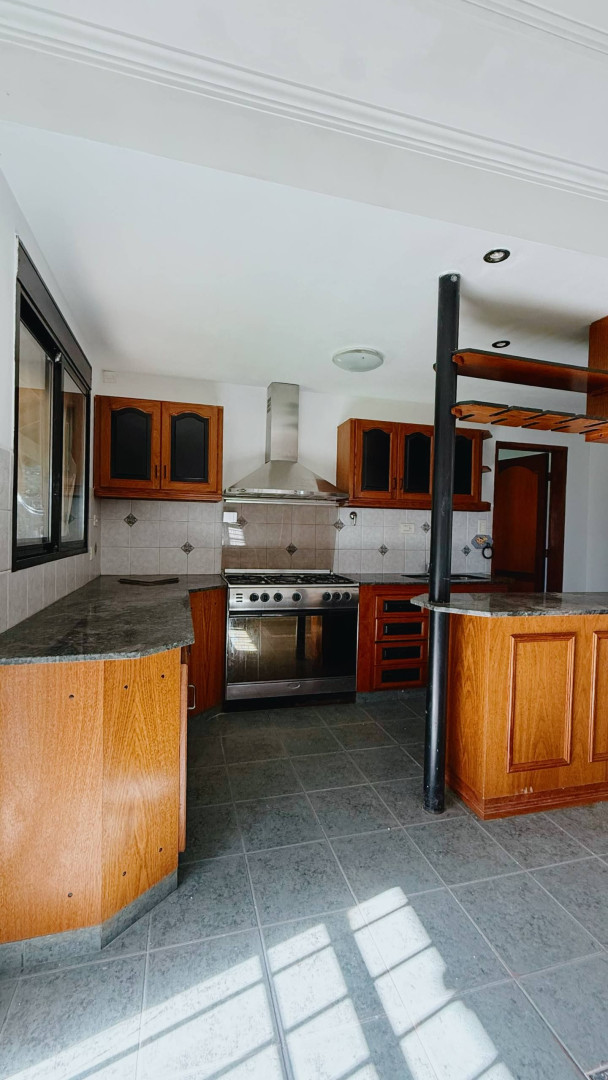 Casa en Venta en LUCIA MIRANDA 135, Los Chañares, Bahía Blanca - Bahía Blanca Propiedades | SITIO OFICIAL l