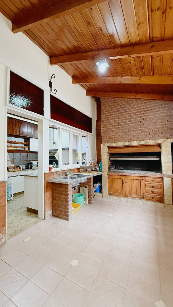 Casa en Venta en Avenida Colon 674, Centro, Bahía Blanca - Bahía Blanca Propiedades | SITIO OFICIAL l