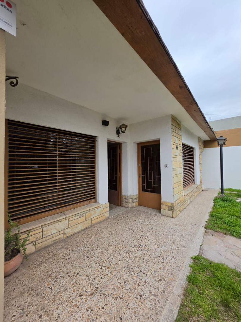 Casa en Alquiler en Alsina 1250, La Falda, Bahía Blanca - Bahía Blanca Propiedades | SITIO OFICIAL l