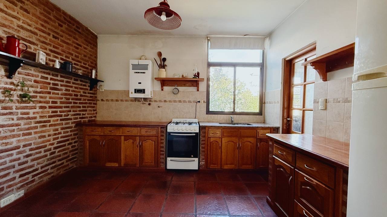 Casa en Venta en Enrique Julio 180, San Roque, Bahía Blanca - Bahía Blanca Propiedades | SITIO OFICIAL l