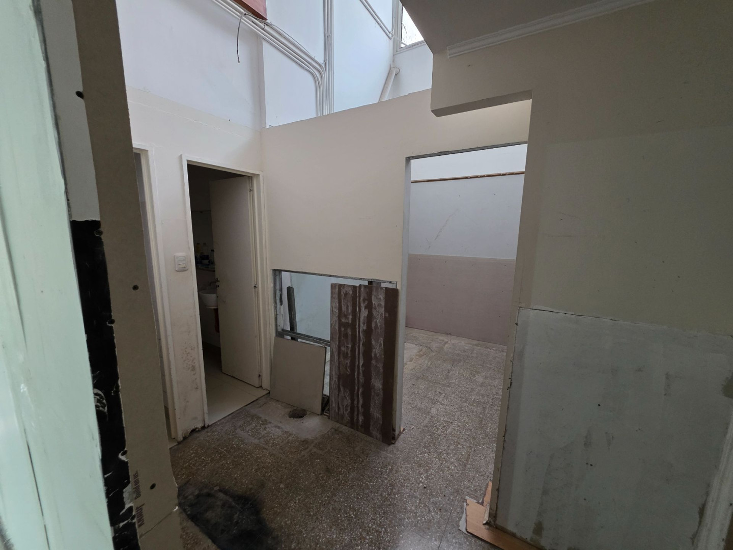 Local en Alquiler en Dorrego 83, Centro, Bahía Blanca - Bahía Blanca Propiedades | SITIO OFICIAL l