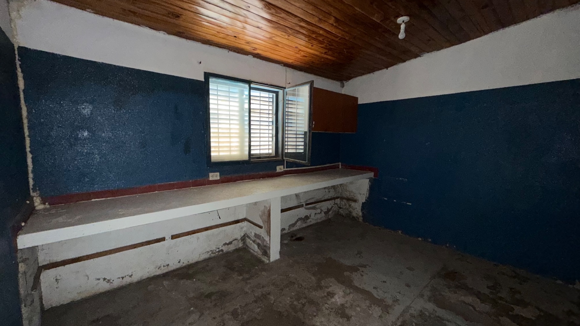 Galpón en Alquiler en Céspedes 116, Colon, Bahía Blanca - Bahía Blanca Propiedades | SITIO OFICIAL l