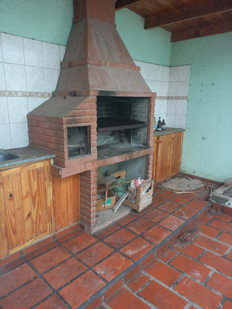 Casa en Venta en Inglaterra 413, Pacifico, Bahía Blanca - Bahía Blanca Propiedades | SITIO OFICIAL l