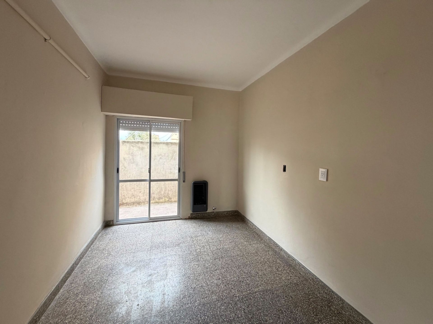 Casa en Alquiler en Chiclana 600, Centro, Bahía Blanca - Bahía Blanca Propiedades | SITIO OFICIAL l