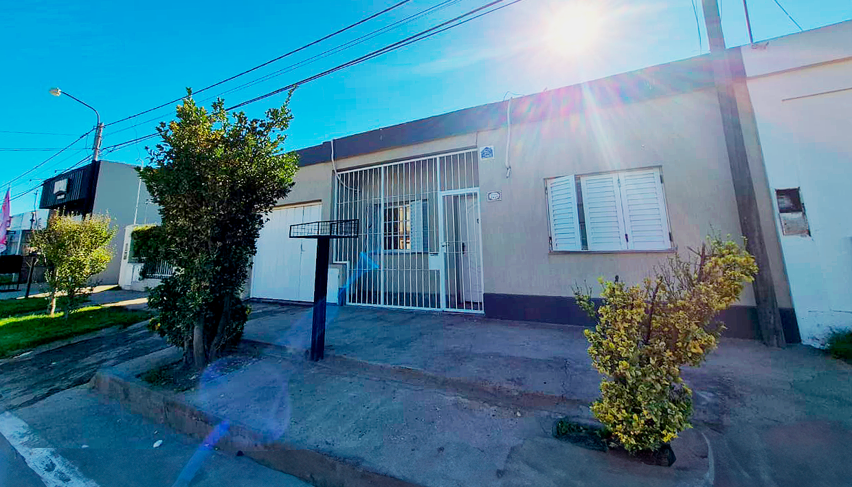 Casa en Venta en Sixto Laspiur 2625, Richieri, Bahía Blanca - Bahía Blanca Propiedades | SITIO OFICIAL l