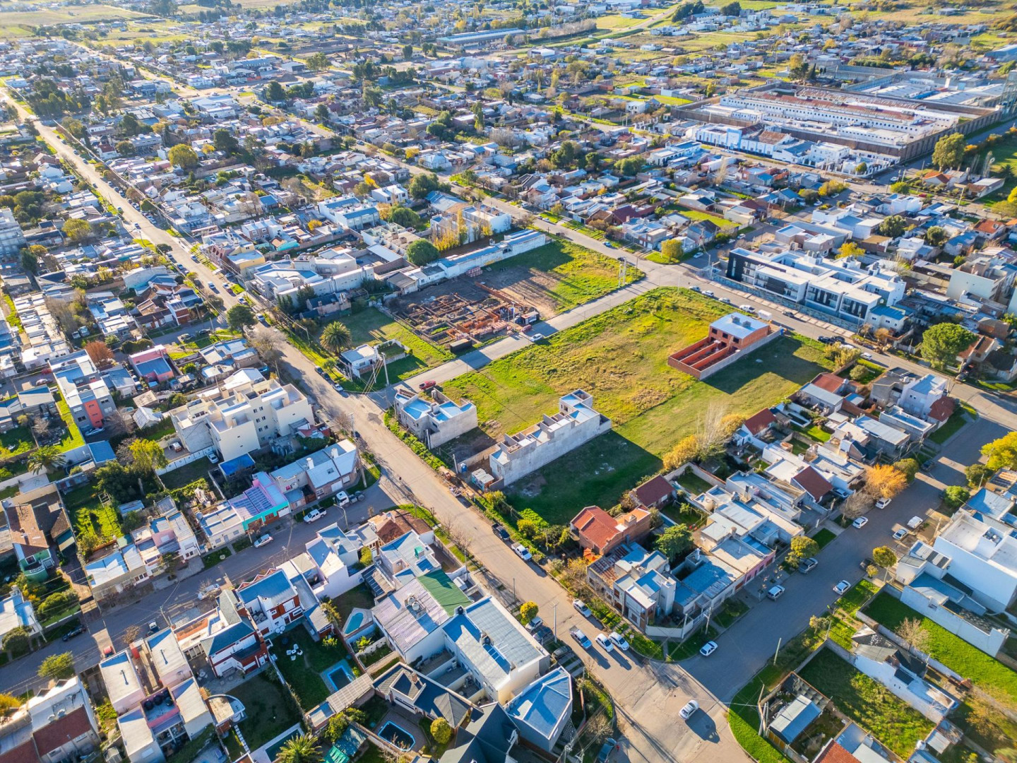 Terreno en Venta en Witcomb Y Eduardo Gonzalez, Villa del Parque, Bahía Blanca - Bahía Blanca Propiedades | SITIO OFICIAL l