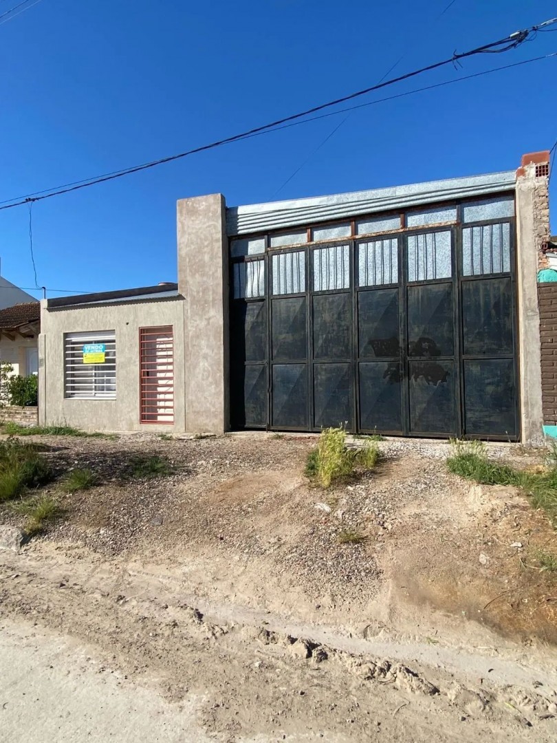Casa en Venta en Avenida Dasso 2700, Ingeniero White, Bahía Blanca - Bahía Blanca Propiedades | SITIO OFICIAL l