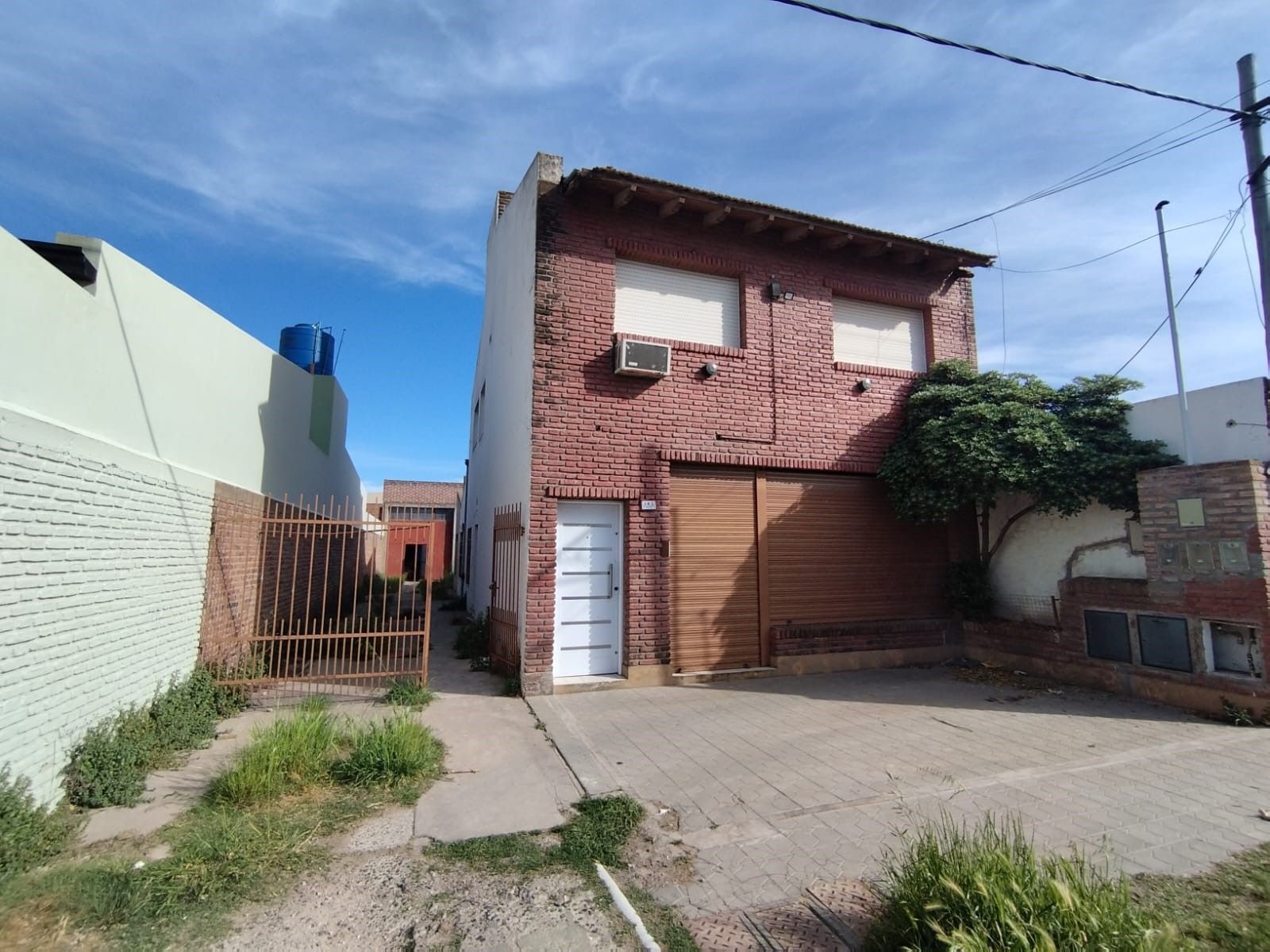 Casa en Venta en Pablo Acosta 143,  Bahía Blanca - Bahía Blanca Propiedades | SITIO OFICIAL l