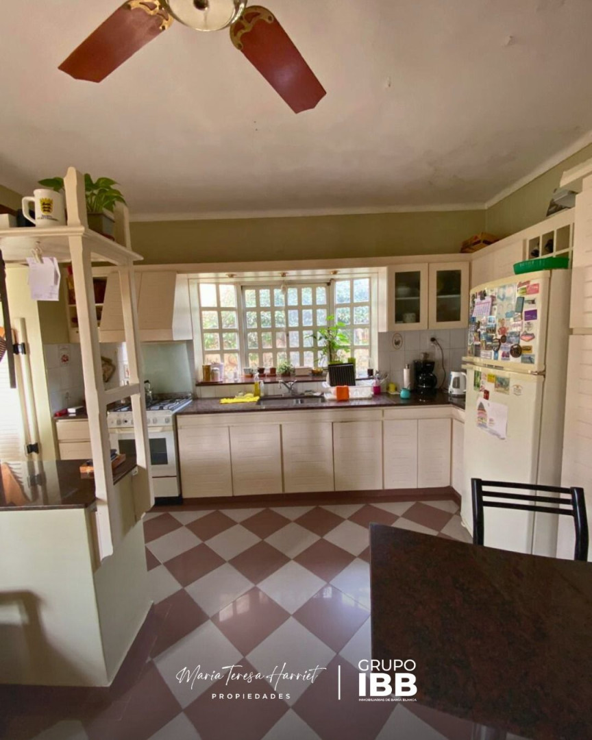 Casa en Venta en 12 De Octubre 2200, Villa del Parque, Bahía Blanca - Bahía Blanca Propiedades | SITIO OFICIAL l
