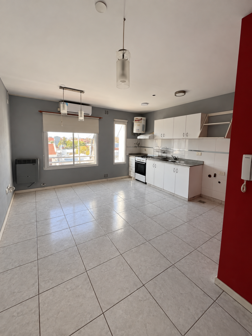 Departamento en Alquiler en Yrigoyen 1342, La Falda, Bahía Blanca - Bahía Blanca Propiedades | SITIO OFICIAL l