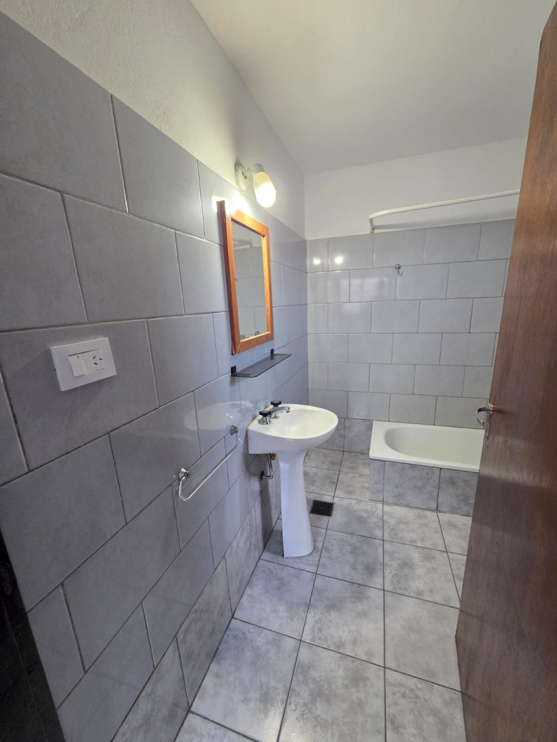 Casa en Alquiler en Godoy Cruz 22, Villa Mitre, Bahía Blanca - Bahía Blanca Propiedades | SITIO OFICIAL l