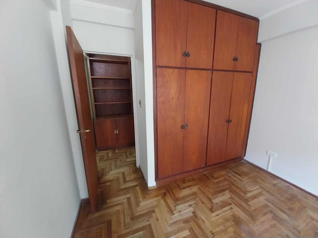 Departamento en Alquiler en Lamadrid 57, Centro, Bahía Blanca - Bahía Blanca Propiedades | SITIO OFICIAL l