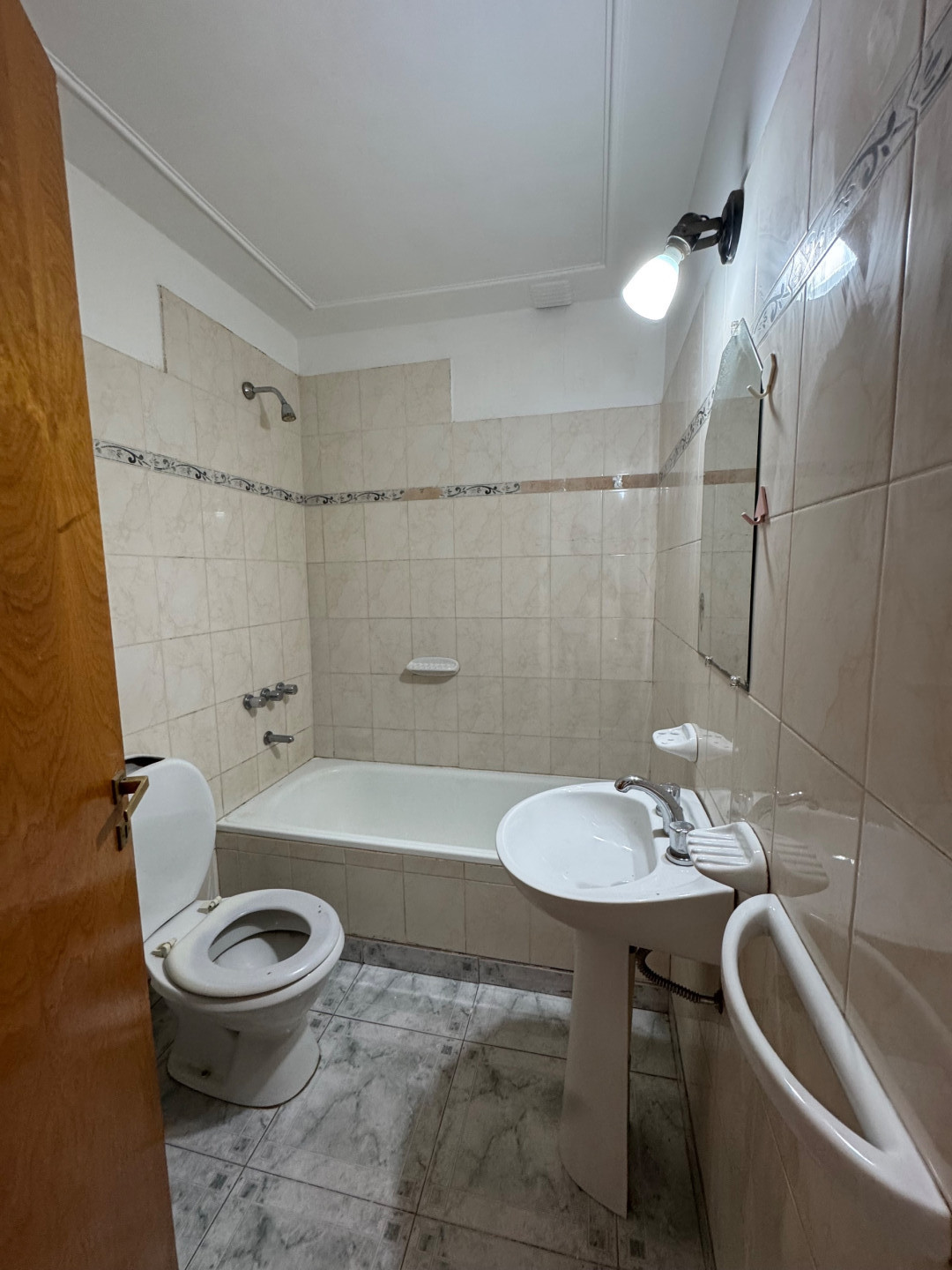 Departamento en Alquiler en Irigoyen 357, Centro, Bahía Blanca - Bahía Blanca Propiedades | SITIO OFICIAL l