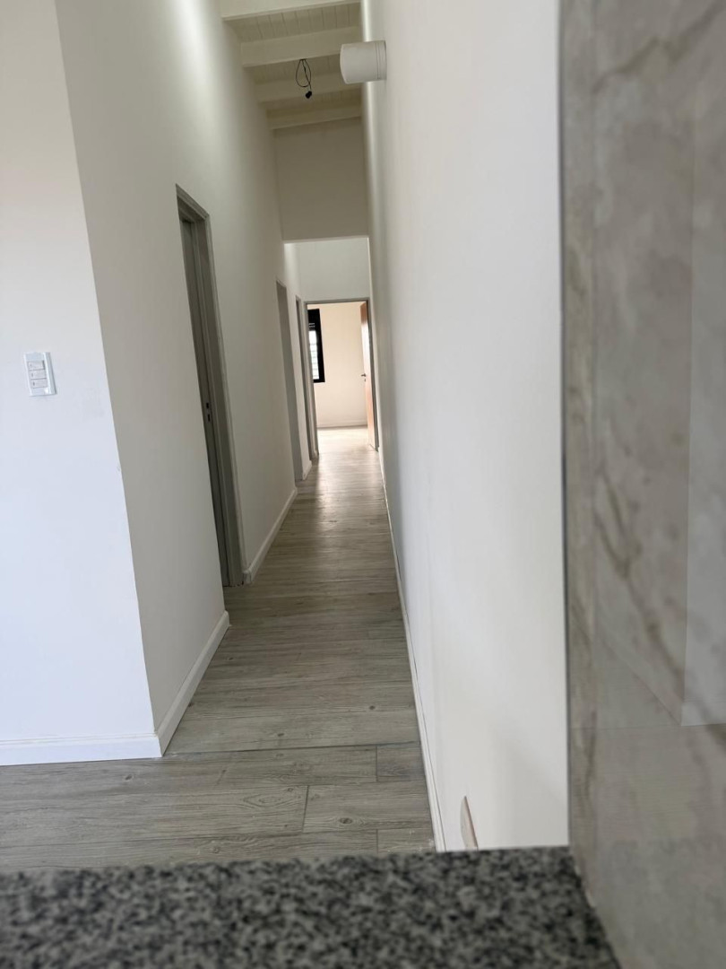 Casa en Venta en  P. De Rogatis 2141, Nova Terra, Bahía Blanca - Bahía Blanca Propiedades | SITIO OFICIAL l