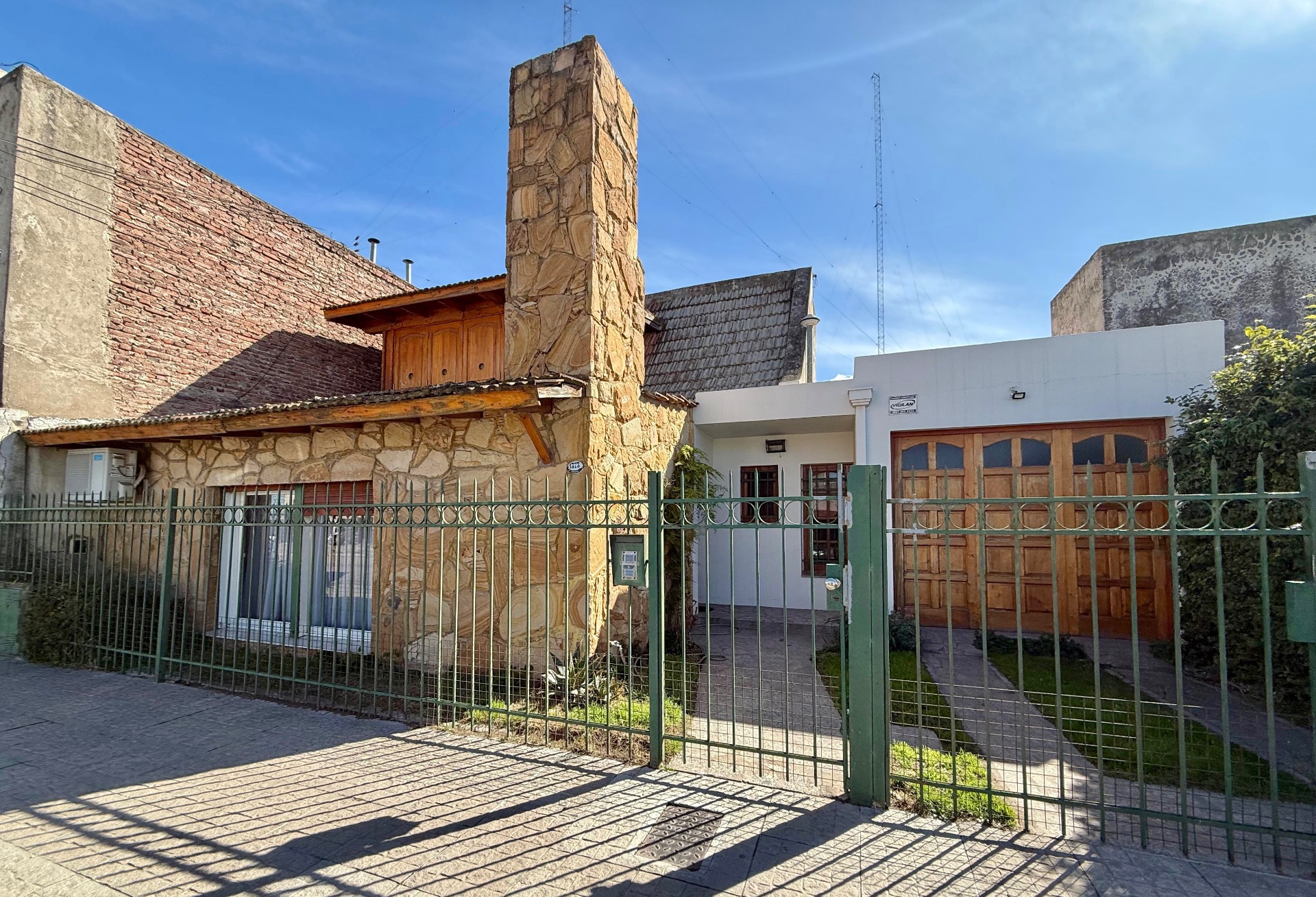 Casa en Venta en Paraná 1300, Mariano Moreno, Bahía Blanca - Bahía Blanca Propiedades | SITIO OFICIAL l