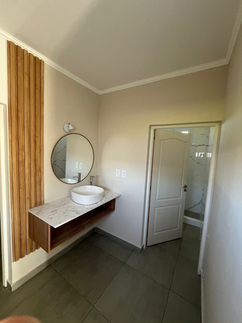 Casa en Venta en Charcas 5205, Las Acacias, Bahía Blanca - Bahía Blanca Propiedades | SITIO OFICIAL l