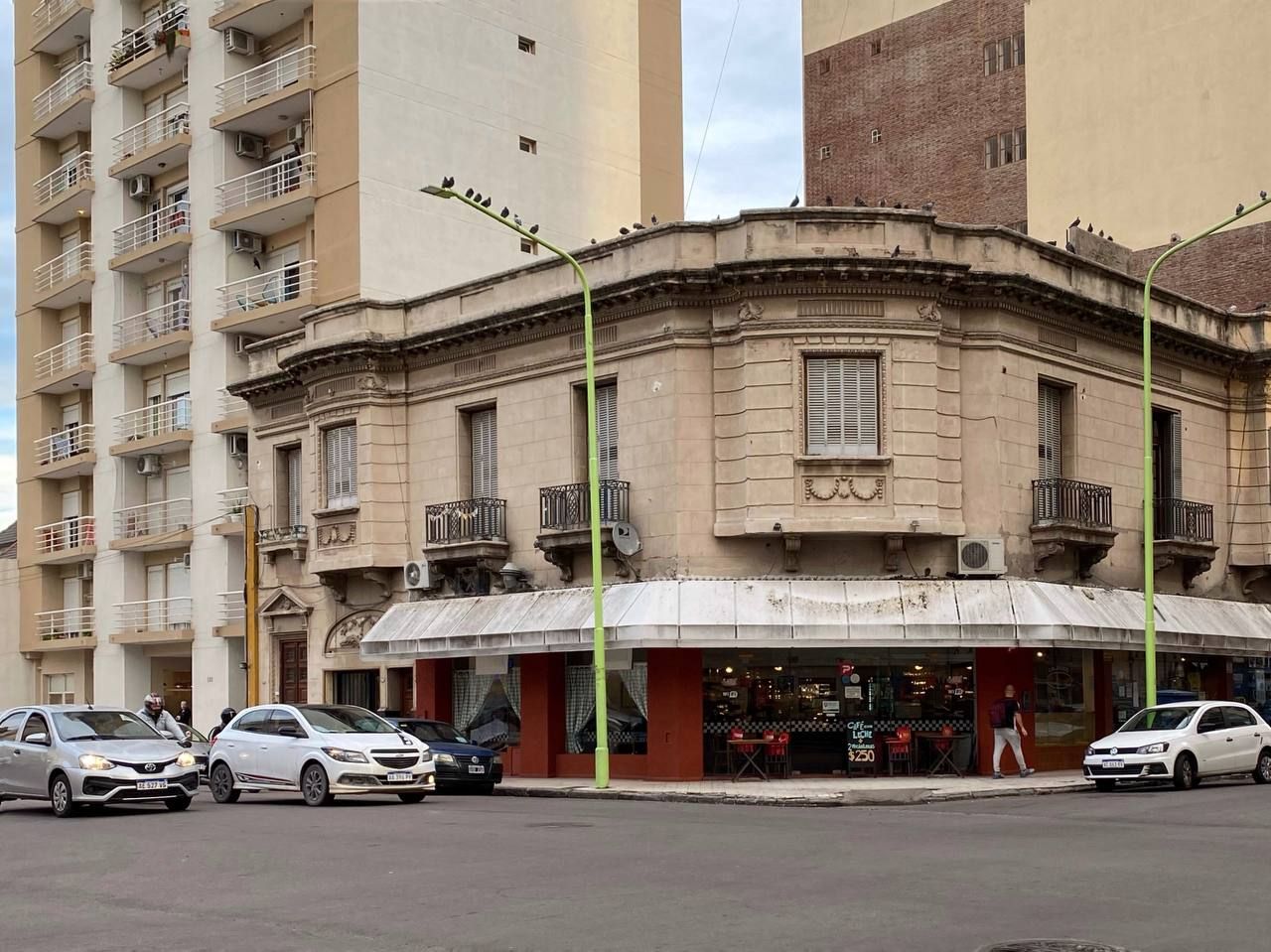 Casa con Local en Venta en Berutti 100, Centro, Bahía Blanca - Bahía Blanca Propiedades | SITIO OFICIAL l