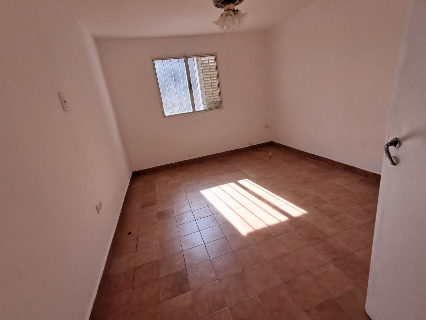 Departamento Interno en Alquiler en Alberti 672, San Cayetano, Bahía Blanca - Bahía Blanca Propiedades | SITIO OFICIAL l