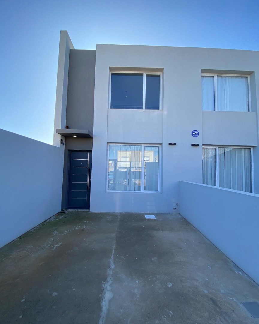 Duplex en Venta en El Boyero 1300, Los Horneros, Bahía Blanca - Bahía Blanca Propiedades | SITIO OFICIAL l