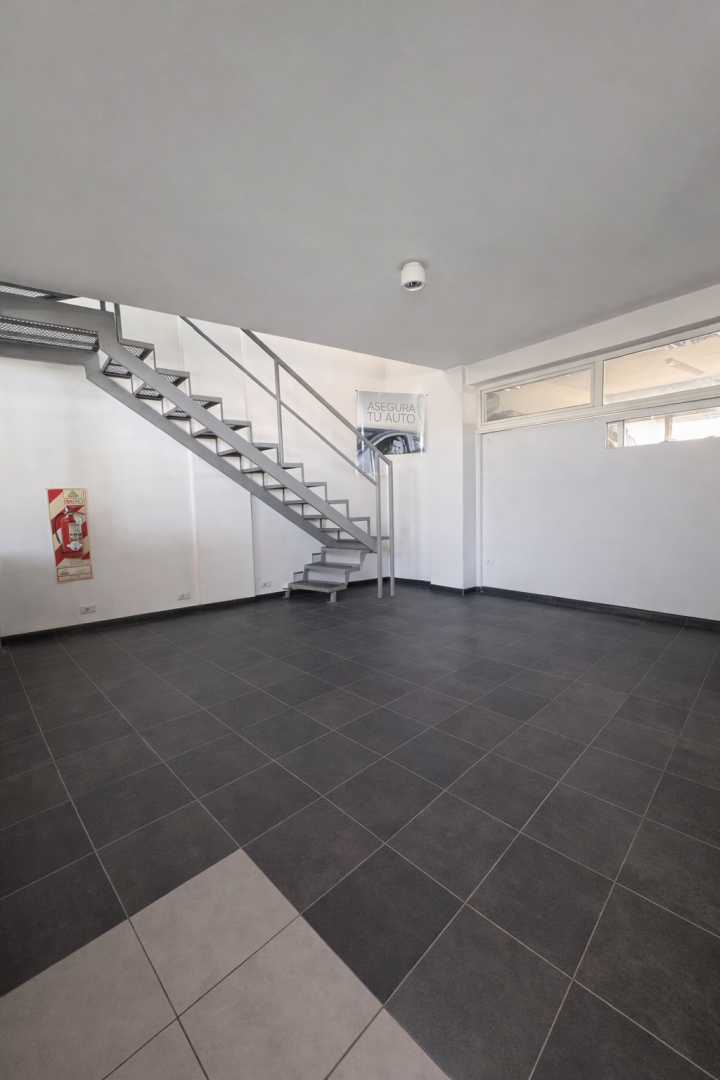 Local en Alquiler en Av Cerri 737,  Bahía Blanca - Bahía Blanca Propiedades | SITIO OFICIAL l