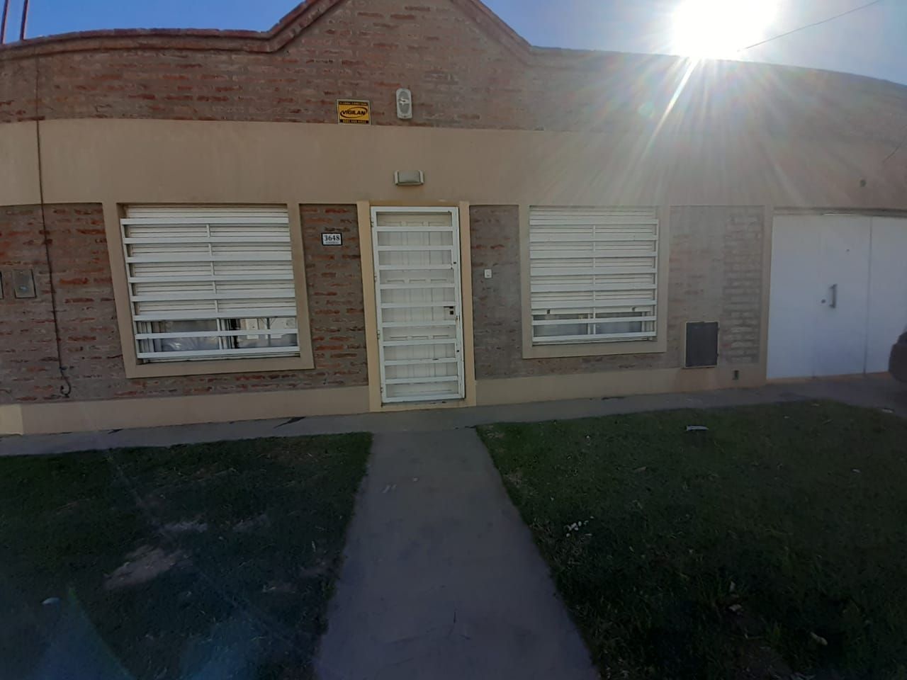 Casa en Venta en Castelli 3600, Centro Inquilinos, Bahía Blanca - Bahía Blanca Propiedades | SITIO OFICIAL l